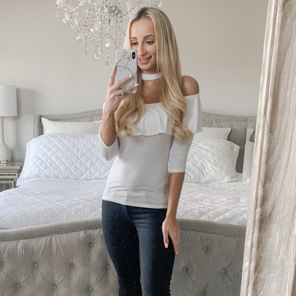 LAST 3!!! Off The Shoulders White Sleeve Blouse - Picture 8 of 13